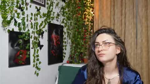 Snapshot of naughtyhomemade17 chatting on 10/14/25, 12:17 Mya Alexya online show from 10/14/25, 12:17