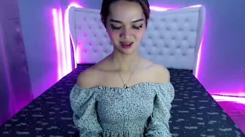 Snapshot of naughtyhotrexa18 chatting on 12/05/25, 03:41 waiting for pvt online show from 12/05/25, 03:41