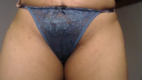 Snapshot of naughtyhotsquirt chatting on 10/31/25, 12:00 Kimberly online show from 10/31/25, 12:00