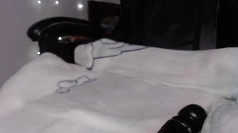 Snapshot of naughtyhotsquirt chatting on 11/08/25, 03:56 Kimberly online show from 11/08/25, 03:56