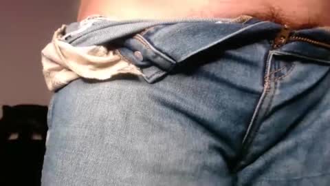 Snapshot of naughtyhotsquirt chatting on 11/09/25, 10:46 Kimberly online show from 11/09/25, 10:46