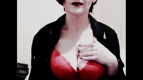 Jenny online show from 12/14/25, 03:34