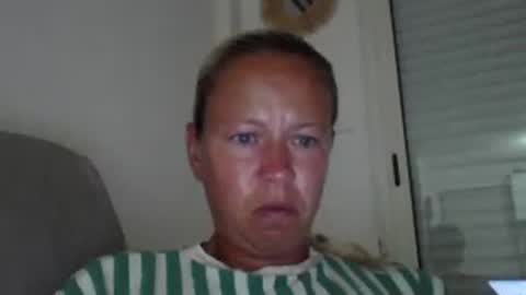naughtyjennyblondeuk online show from 06/30/26, 07:59