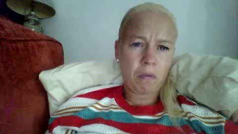 naughtyjennyblondeuk online show from 07/24/26, 05:44