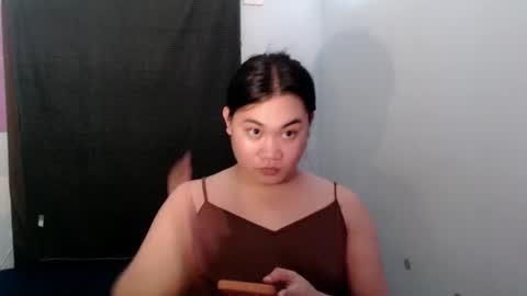 Snapshot of naughtyluna_xxx chatting on 07/12/26, 09:22 Pretty Luna online show from 07/12/26, 09:22