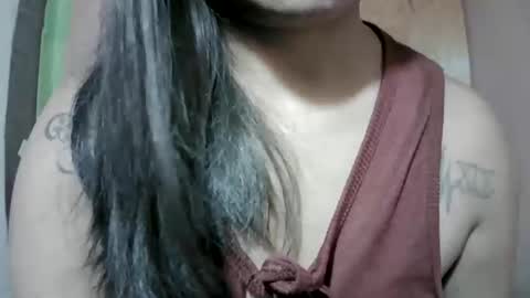 Snapshot of naughtymom_33 chatting on 11/05/25, 09:15 naughtymom_33 online show from 11/05/25, 09:15