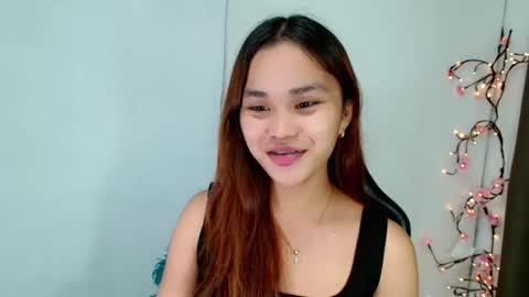 Snapshot of naughtymuse_ chatting on 02/19/26, 10:50 ELISE online show from 02/19/26, 10:50