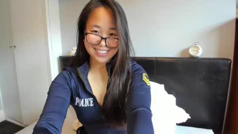 Snapshot of naughtynerdygirl chatting on 10/31/25, 03:02 Gigi Chu online show from 10/31/25, 03:02