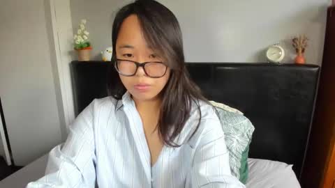 Gigi Chu  online show from 02/09/26, 02:43