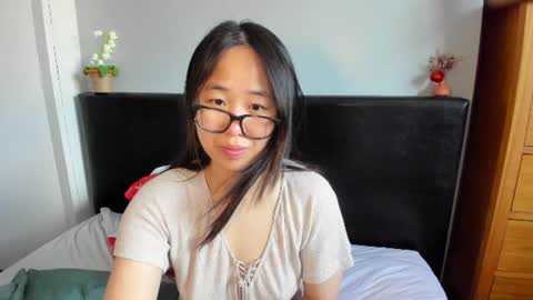 Gigi Chu  online show from 06/24/26, 12:59
