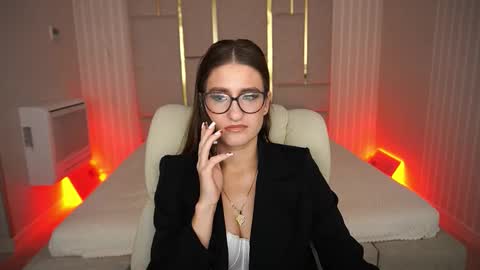 Snapshot of naughtynursevibe chatting on 10/14/25, 06:14 Ur Nurse online show from 10/14/25, 06:14
