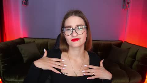 Snapshot of naughtynursevibe chatting on 10/23/25, 07:29 Ur Nurse online show from 10/23/25, 07:29
