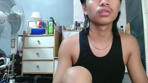 Snapshot of naughtyperfectasian4u chatting on 01/16/26, 02:10 naughtyperfectasian4u online show from 01/16/26, 02:10
