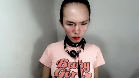 Snapshot of naughtypetiteangel chatting on 11/20/25, 11:48 naughtypetiteangel online show from 11/20/25, 11:48