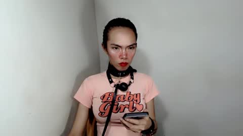 Snapshot of naughtypetiteangel chatting on 11/21/25, 08:07 naughtypetiteangel online show from 11/21/25, 08:07