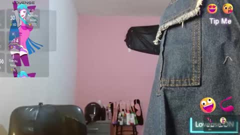 naughtyplayass online show from 12/18/24, 06:35