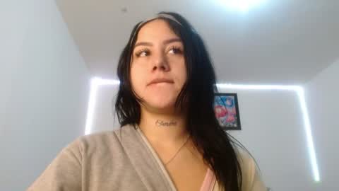 naughtyplayass online show from 06/16/26, 04:20