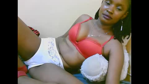 naughtyqueen online show from 10/28/25, 11:18