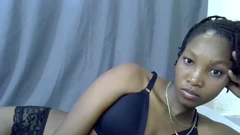 Snapshot of naughtyy4u chatting on 03/05/26, 06:53 naughtyy4u online show from 03/05/26, 06:53