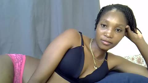 Snapshot of naughtyy4u chatting on 03/08/26, 03:05 naughtyy4u online show from 03/08/26, 03:05