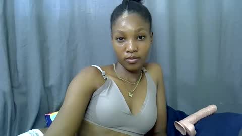 Snapshot of naughtyy4u chatting on 03/10/26, 08:41 naughtyy4u online show from 03/10/26, 08:41