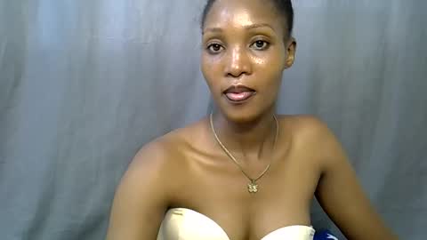Snapshot of naughtyy4u chatting on 03/23/26, 03:16 naughtyy4u online show from 03/23/26, 03:16