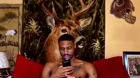 Snapshot of naughtyy_ken chatting on 02/10/25, 07:17 Mekhi or Khi online show from 02/10/25, 07:17