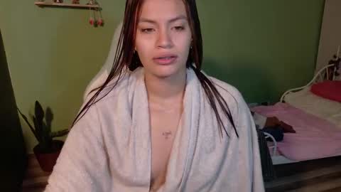 Snapshot of naugthy_muse chatting on 02/28/26, 01:17 sabrina online show from 02/28/26, 01:17