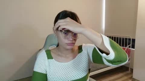 Snapshot of naugthy_muse chatting on 04/21/26, 04:12 sabrina online show from 04/21/26, 04:12