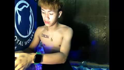 Loy online show from 09/30/25, 01:38