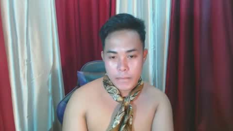 Snapshot of nauhty_kirkxxx chatting on 11/01/25, 07:21 loverskirk online show from 11/01/25, 07:21