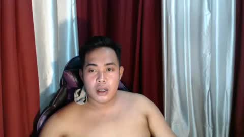 Snapshot of nauhty_kirkxxx chatting on 11/12/25, 01:06 loverskirk online show from 11/12/25, 01:06