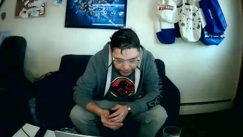 Snapshot of nawteabiscotti chatting on 04/09/26, 12:43 Ladysmoke online show from 04/09/26, 12:43