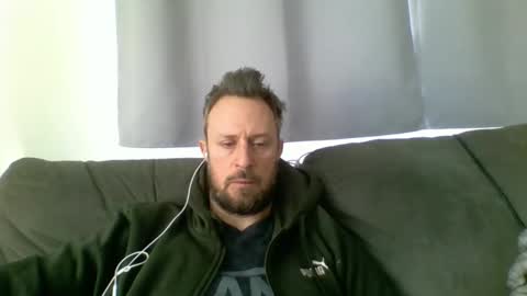 Snapshot of nawtydom1977 chatting on 02/09/26, 03:27 nawtydom1977 online show from 02/09/26, 03:27