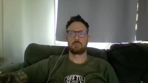 Snapshot of nawtydom1977 chatting on 05/19/26, 06:36 nawtydom1977 online show from 05/19/26, 06:36