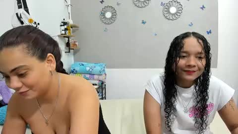 nay_and_aleja online show from 09/26/25, 02:37