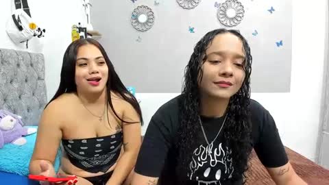 nay_and_aleja online show from 10/04/25, 03:59