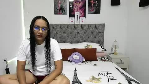 nay_and_aleja online show from 06/25/26, 02:11