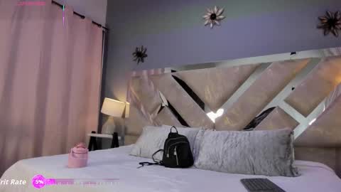 nayara_macherano online show from 10/17/25, 11:24