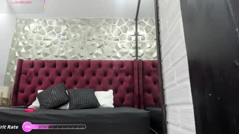 nayara_macherano online show from 11/14/25, 09:19