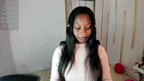 Nayaris 3 online show from 02/06/25, 10:10