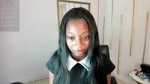 Nayaris 3 online show from 02/09/25, 06:47