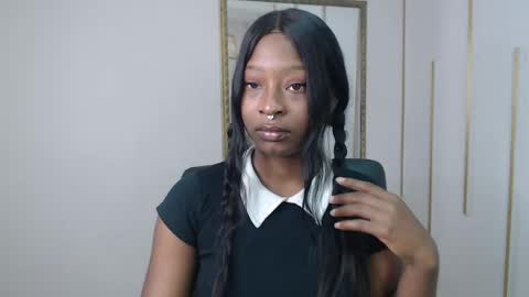 Nayaris 3 online show from 06/03/26, 01:25