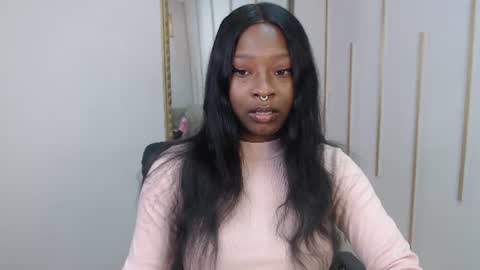Nayaris 3 online show from 06/23/26, 02:59