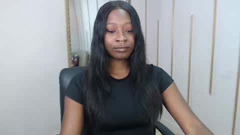 Nayaris 3 online show from 07/06/26, 03:47