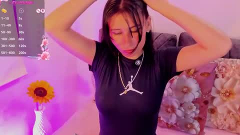 Naye  online show from 07/31/26, 03:17
