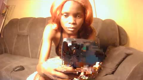 Snapshot of nayela_ chatting on 04/03/26, 10:57 nayela_ online show from 04/03/26, 10:57