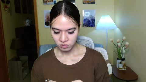 Nayika Huge online show from 12/02/24, 07:47