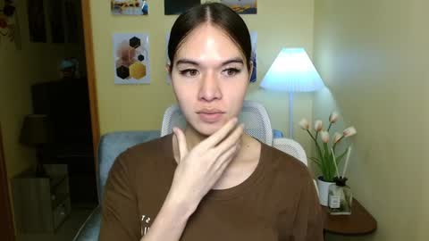 Nayika Huge online show from 01/31/25, 09:16