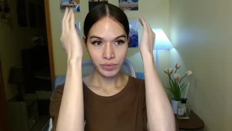 Nayika Huge online show from 09/11/25, 06:57